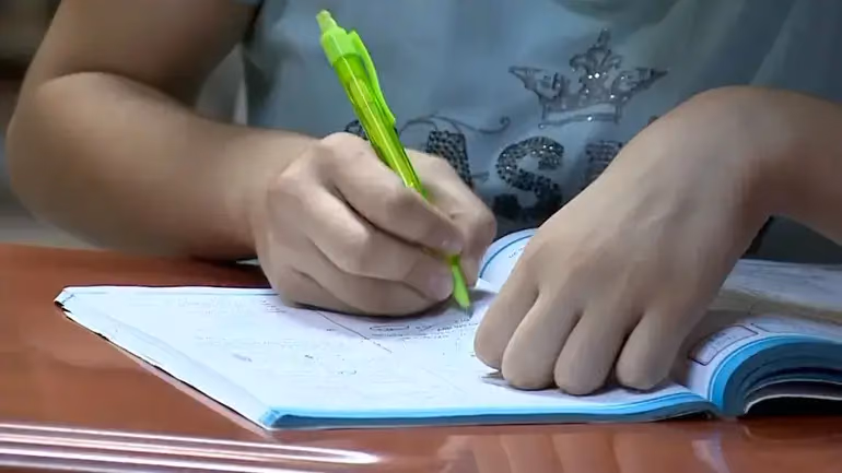 YÖK'ten vakıf üniversitelerine ücret artışı freni