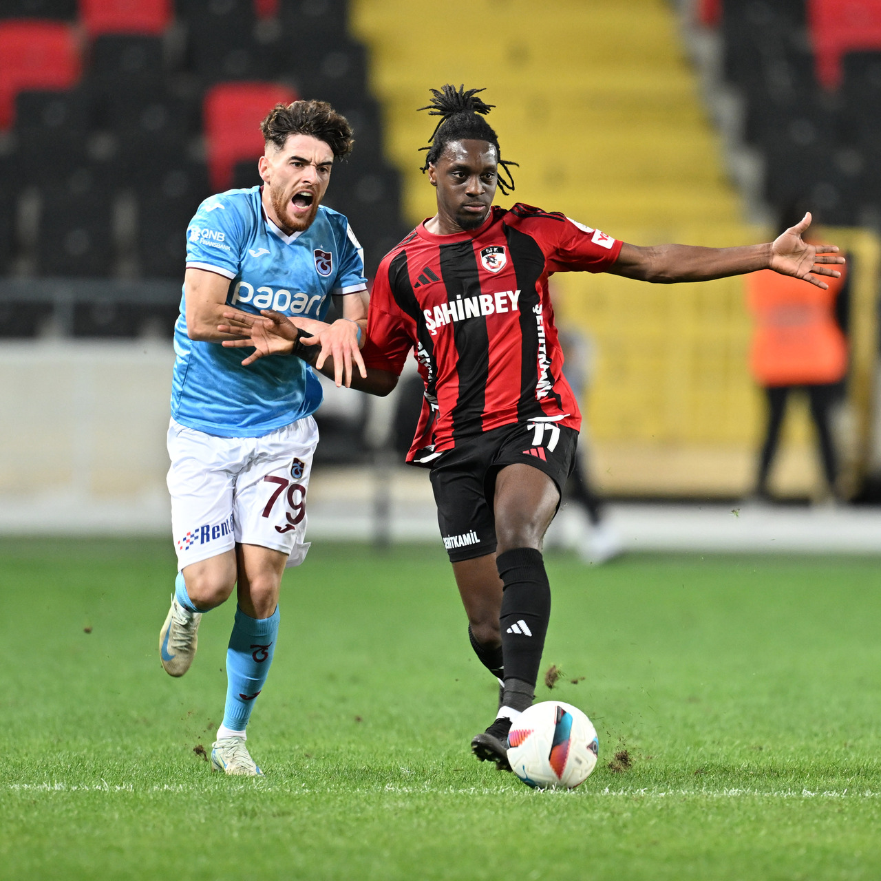 Trabzonspor'dan VAR'a "Bravo" tepkisi!
