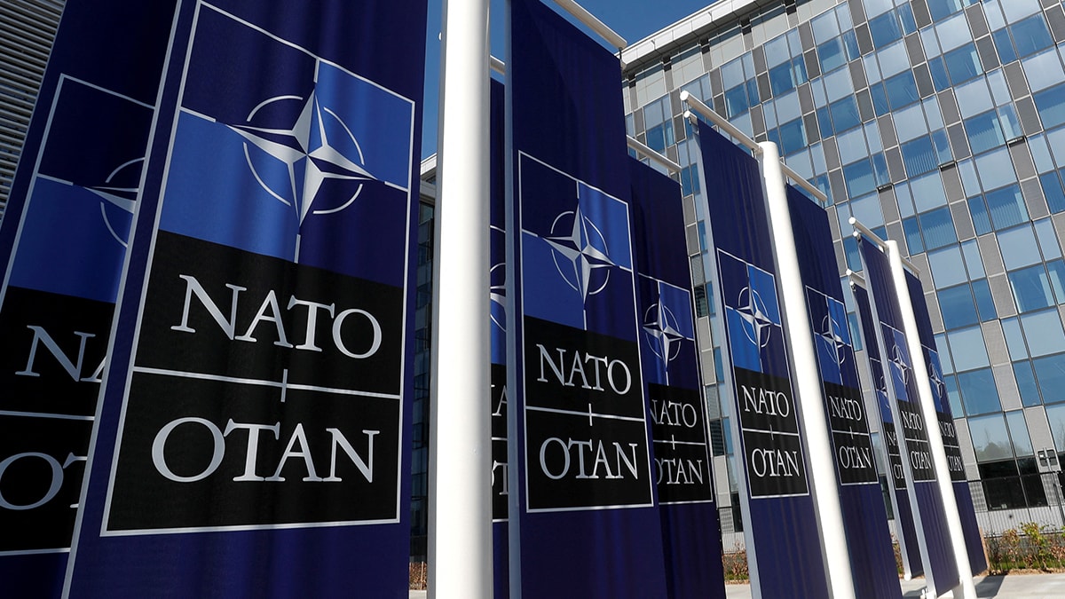 Rusya'nın füzeleri vurduktan sonra NATO, Ukrayna için acilen toplanıyor