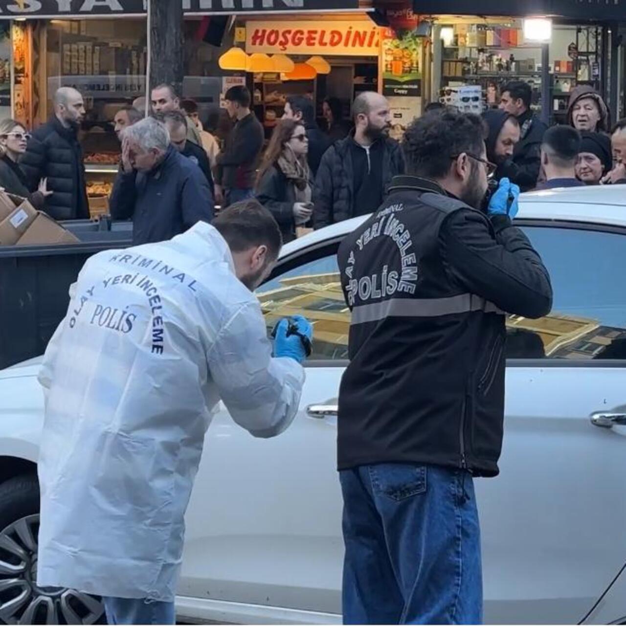 Şişli'de otomobilde ceset bulundu