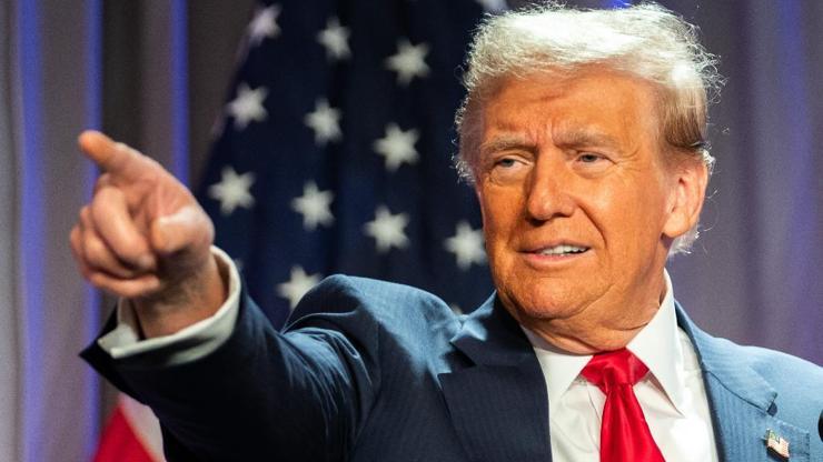 Trump'tan iki ülkeyi kızdıran açıklamalar! Panama Kanalı’ndan sonra gözünü Grönland’a dikti: “Kazıklanıyoruz” ve "mutlak bir zorunluluk" çıkışı…