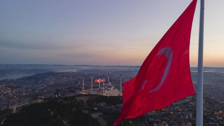 Yabancı kuruluşların ekonomistleri tahminlerini açıkladı! Faiz indirimi, dezenflasyon, maliye politikası...