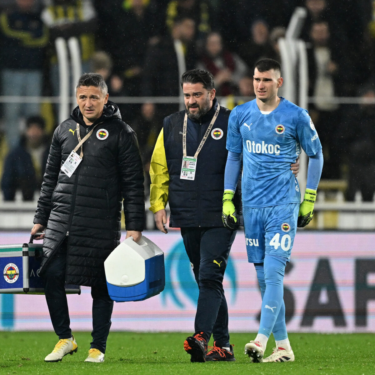 Fenerbahçe'de sakatlık: Livakovic