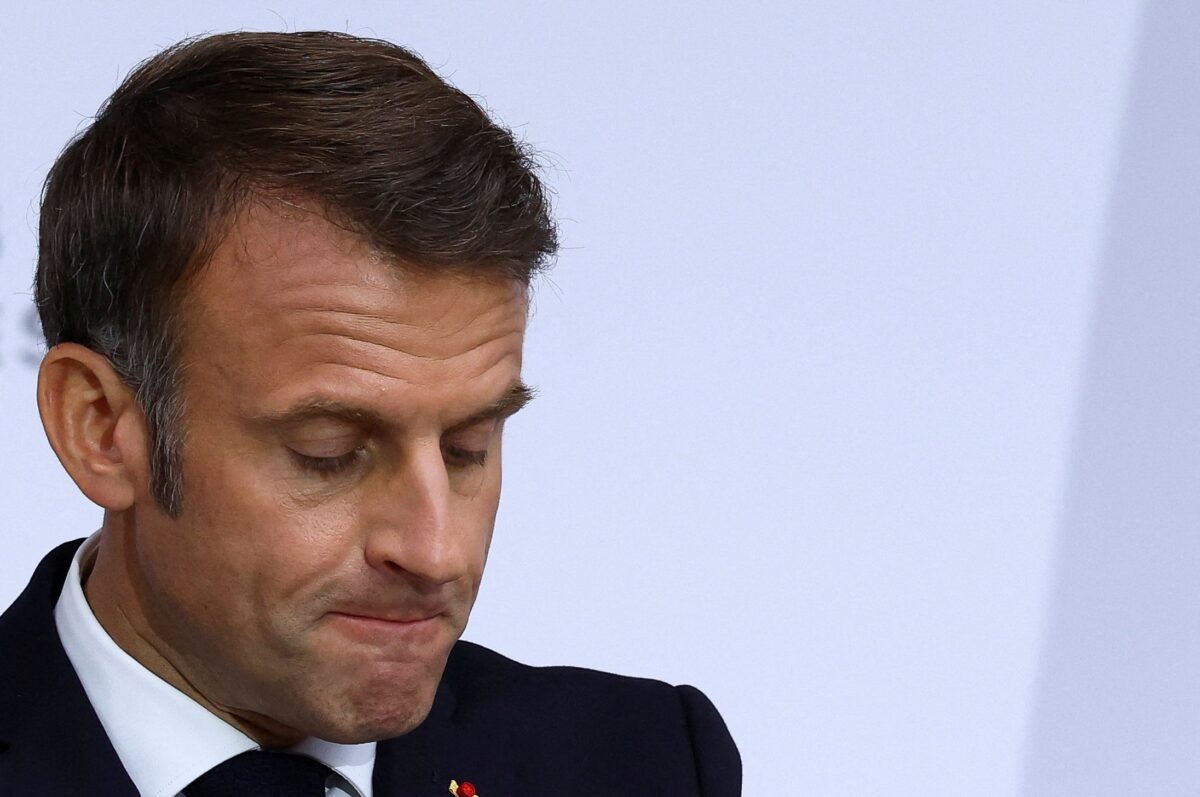 Macron hatasını kabul etti