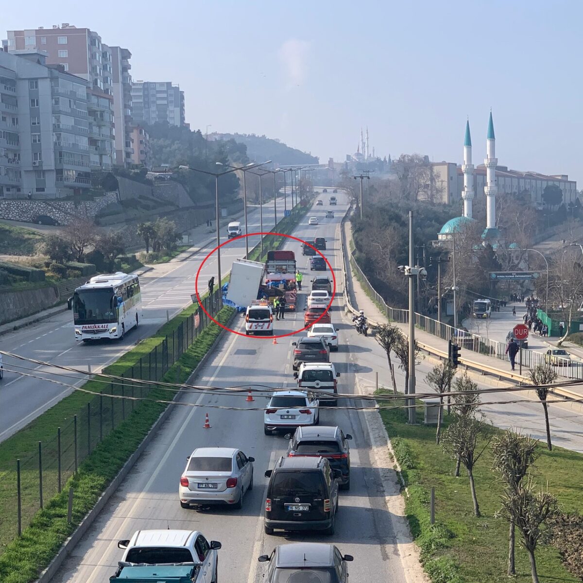 Kontrol paneli TIR'dan düştü