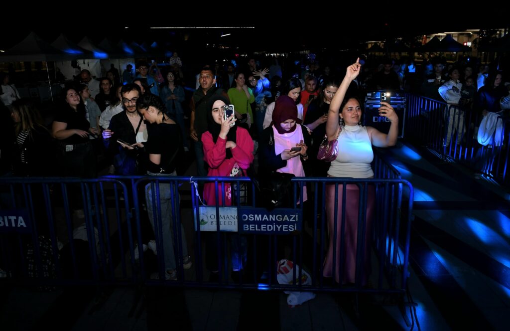 Grup Date’den 23 Nisan’a özel konser