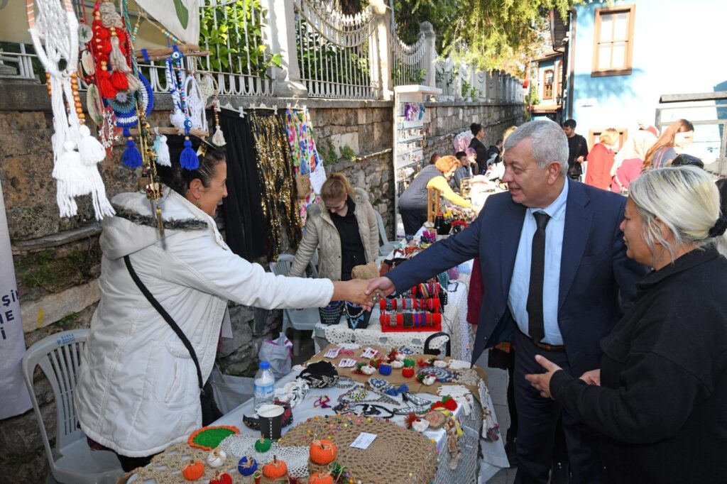 Osmangazi’de Renkli Günler Başladı