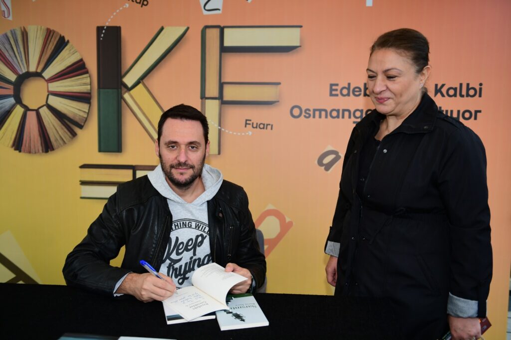 Osmangazi’de Kitap Dolu Günler Sürüyor