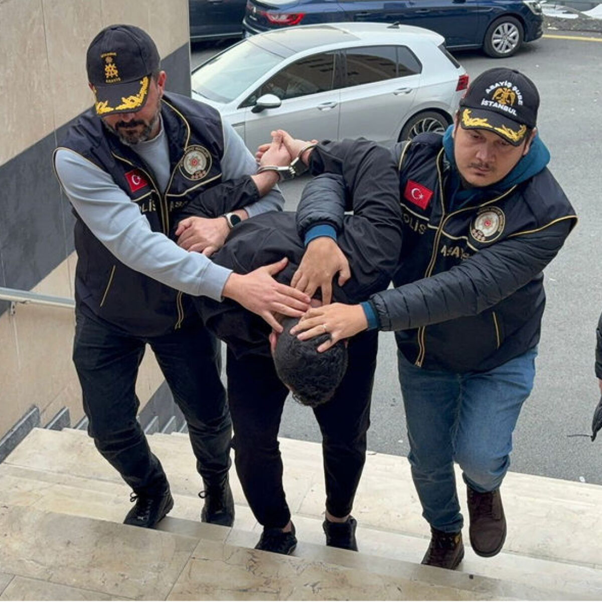 Ankara'da operasyon: 25 gözaltı