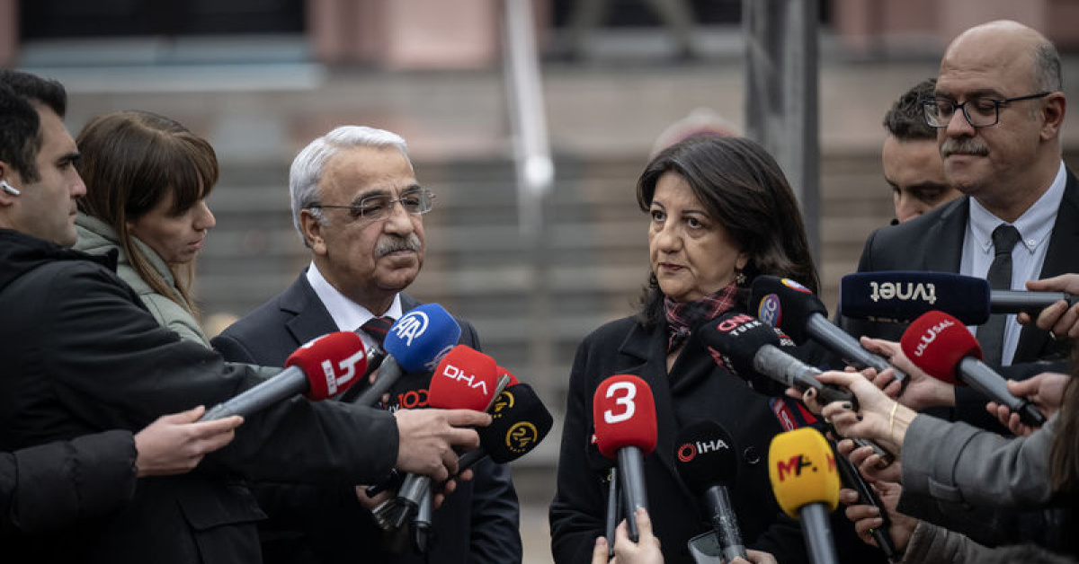 DEM Heyeti İmralı Adası'nda