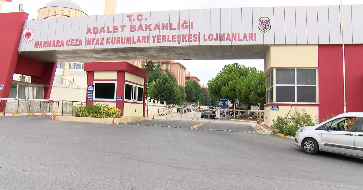 İBB'ye 'yolsuzluk' davası sürüyor