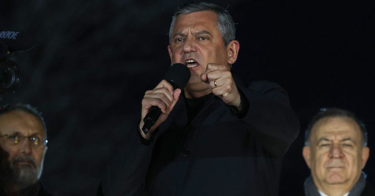 Özgür Özel, Eyüpsultan'da konuştu
