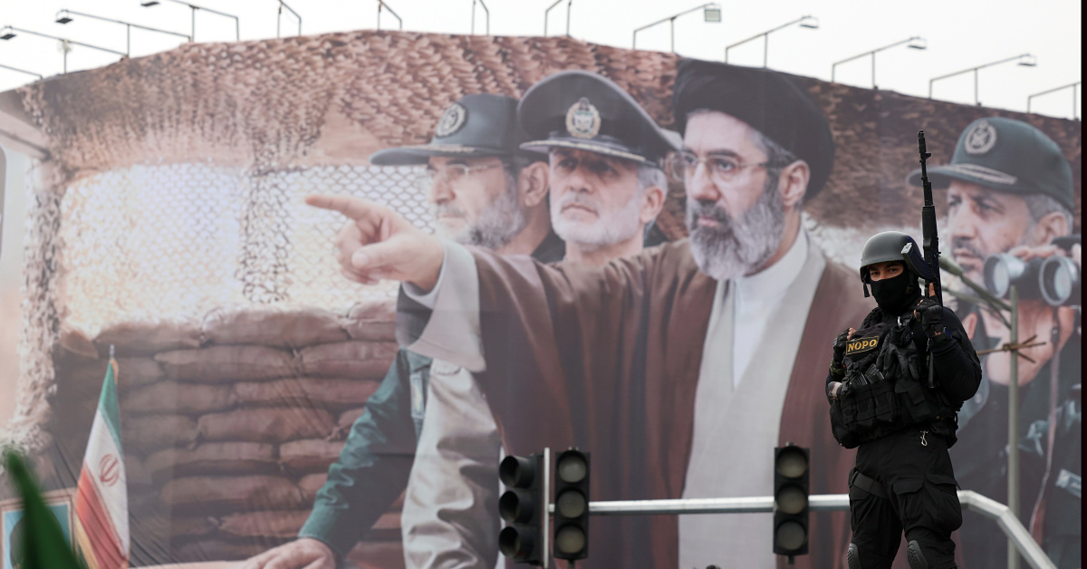 Hamaney: Hizbullah'a destek sürecek