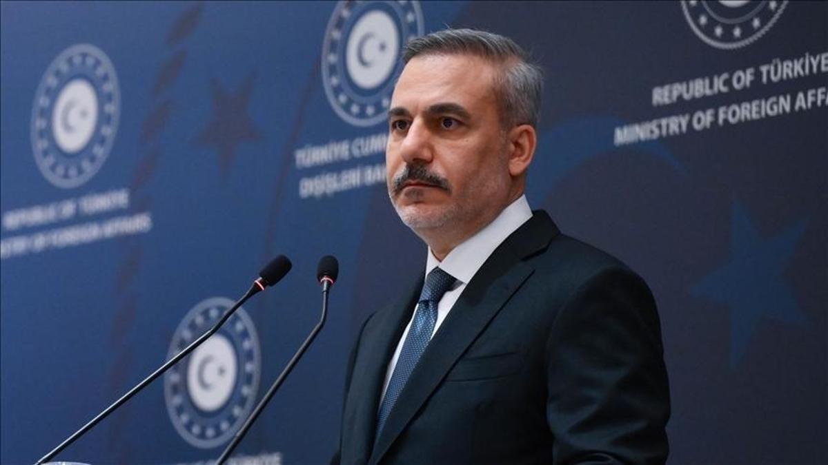 Dışişleri Bakanı Hakan Fidan'dan peş peşe önemli temaslar: ABD'li temsilciyi kabul etti, İranlı mevkidaşıyla görüştü
