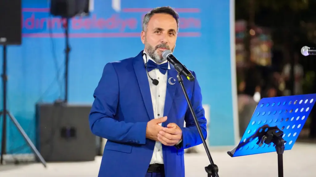 YILDIRIM’DA TÜRKÜ ŞÖLENİ